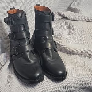 Frye triple strap engineer boots W sz 9